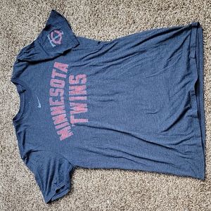 Minnesota Twins Nike baseball shirt